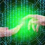 Diagrama de gobernanza corporativa para una Sociedad Automatizada en Argentina, mostrando la integración de la Ley 19.550 con smart contracts, DAO wrappers y cumplimiento normativo.