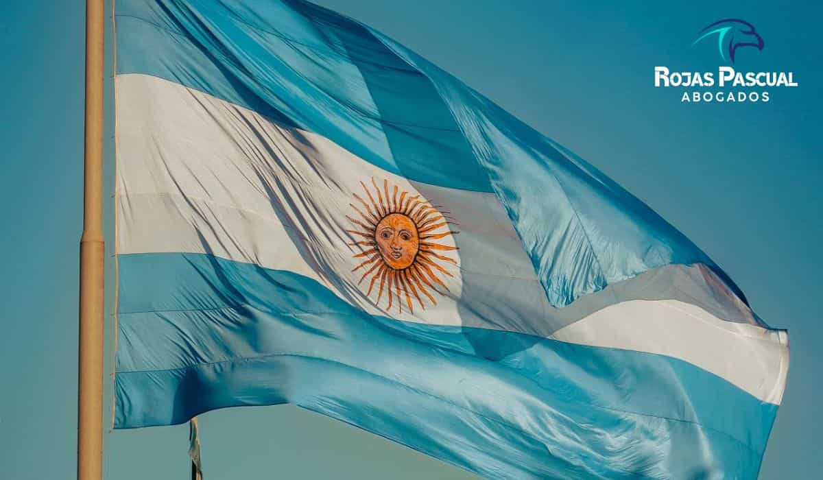 Guía legal y pasos para la arquitectura jurídica orientada a crear una sociedad automatizada en Argentina.