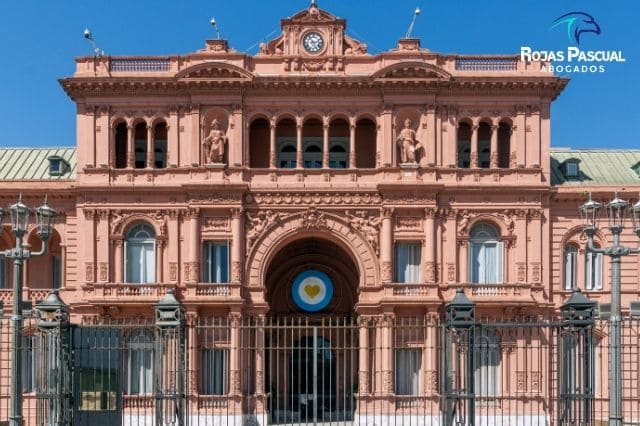 Documentos para la ciudadanía argentina por inversión: apostilla y traducción